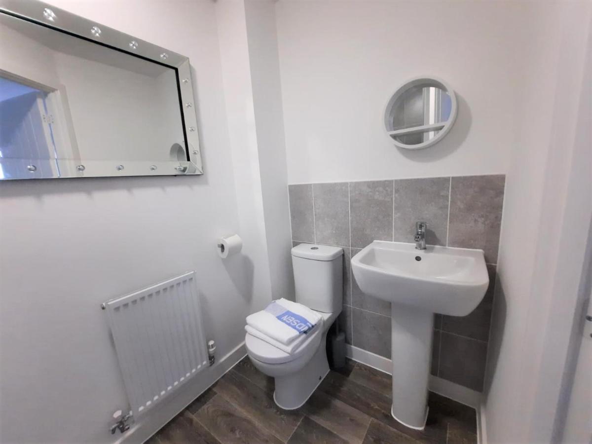 Modern 3 Bedroom Town House 입스위치 외부 사진